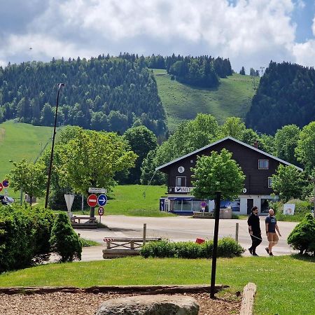 VIP Place Family Alti1000 Télésiège Métabief Avec jardin privé à 50 M des pistes Extérieur photo