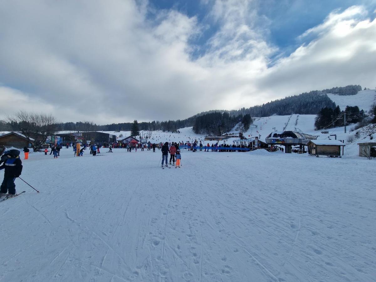 VIP Place Family Alti1000 Télésiège Métabief Avec jardin privé à 50 M des pistes Extérieur photo